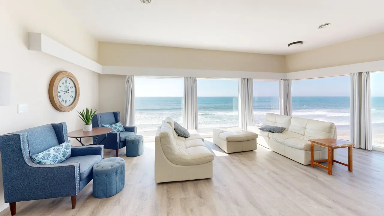 Carlsbad Triplex Matterport 3D tour preview
